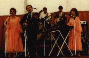 Wendy Bagwell and the Sunliters